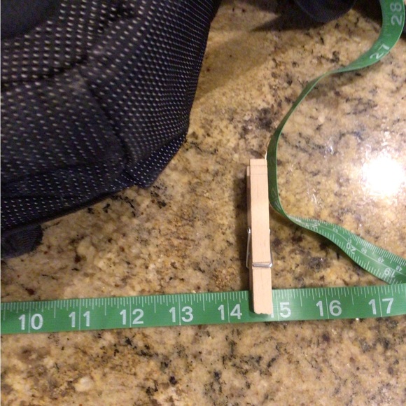 THULE Sweden outdoor gear multiple compartments backpack - Picture 5 of 15